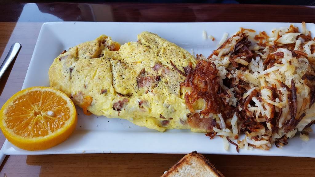 Eggsclusive Cafe | restaurant | 7105 Cherryvale N Blvd, Rockford, IL 61112, USA | 8153323447 OR +1 815-332-3447