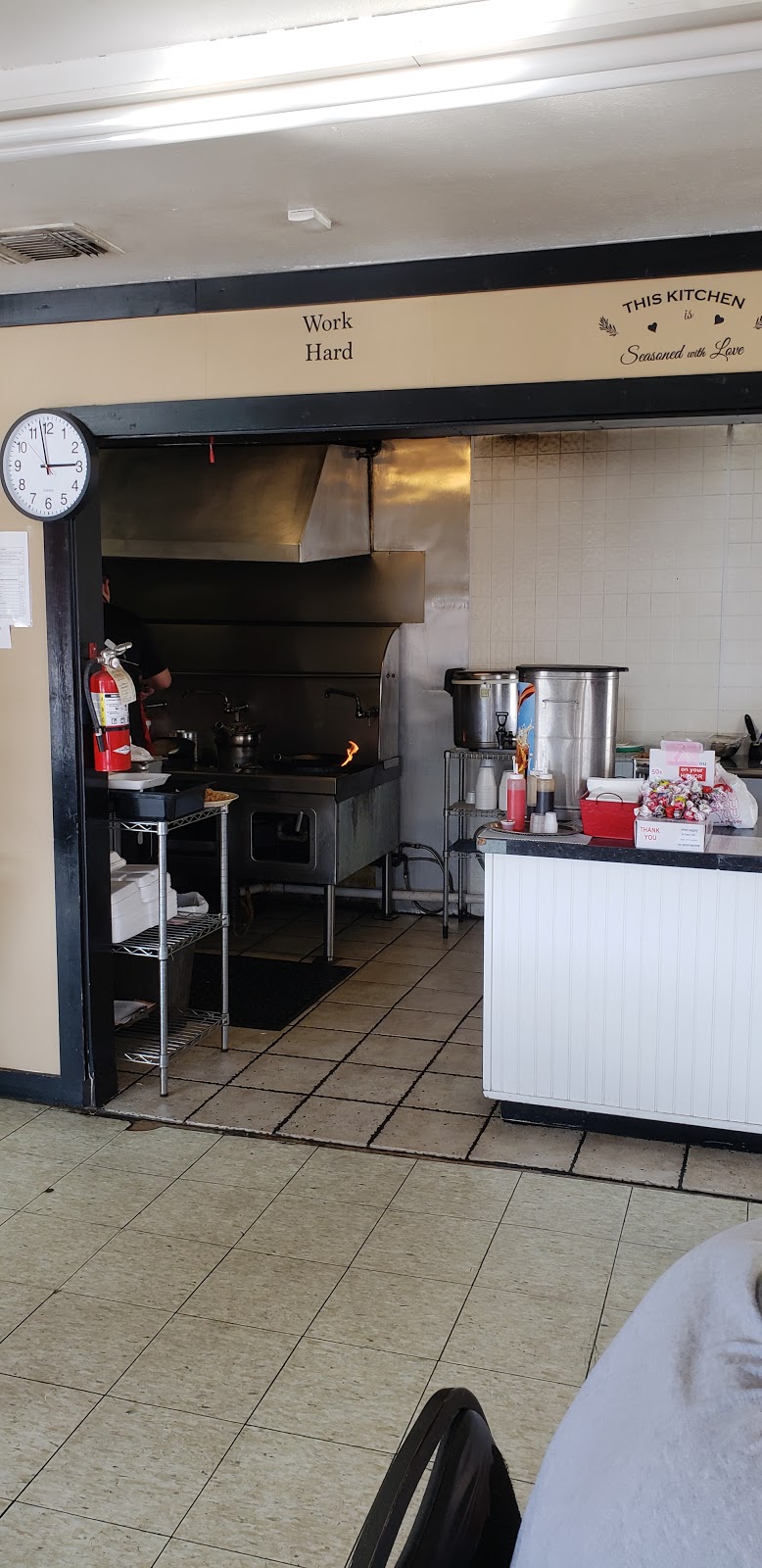 Uncle Chiens Chinese and Thai Restaurant | meal delivery | 3004 34th St, Lubbock, TX 79410, USA | 8067951148 OR +1 806-795-1148