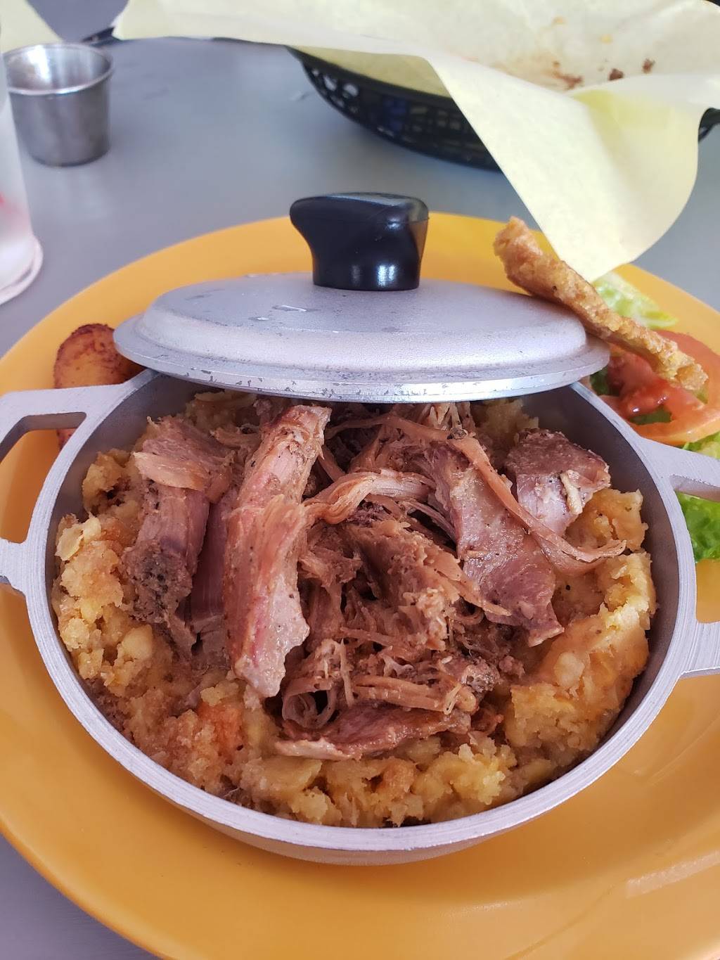 Papito Moes Puerto Rican Grub | restaurant | 1280 S 300 W, Salt Lake City, UT 84101, USA | 8014663190 OR +1 801-466-3190