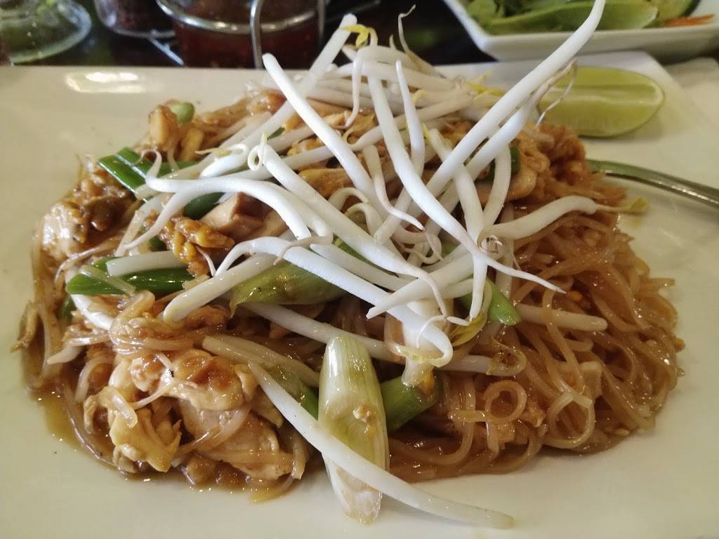 Lemongrass Grill | restaurant | 156 Court St, Brooklyn, NY 11201, USA | 7185229728 OR +1 718-522-9728