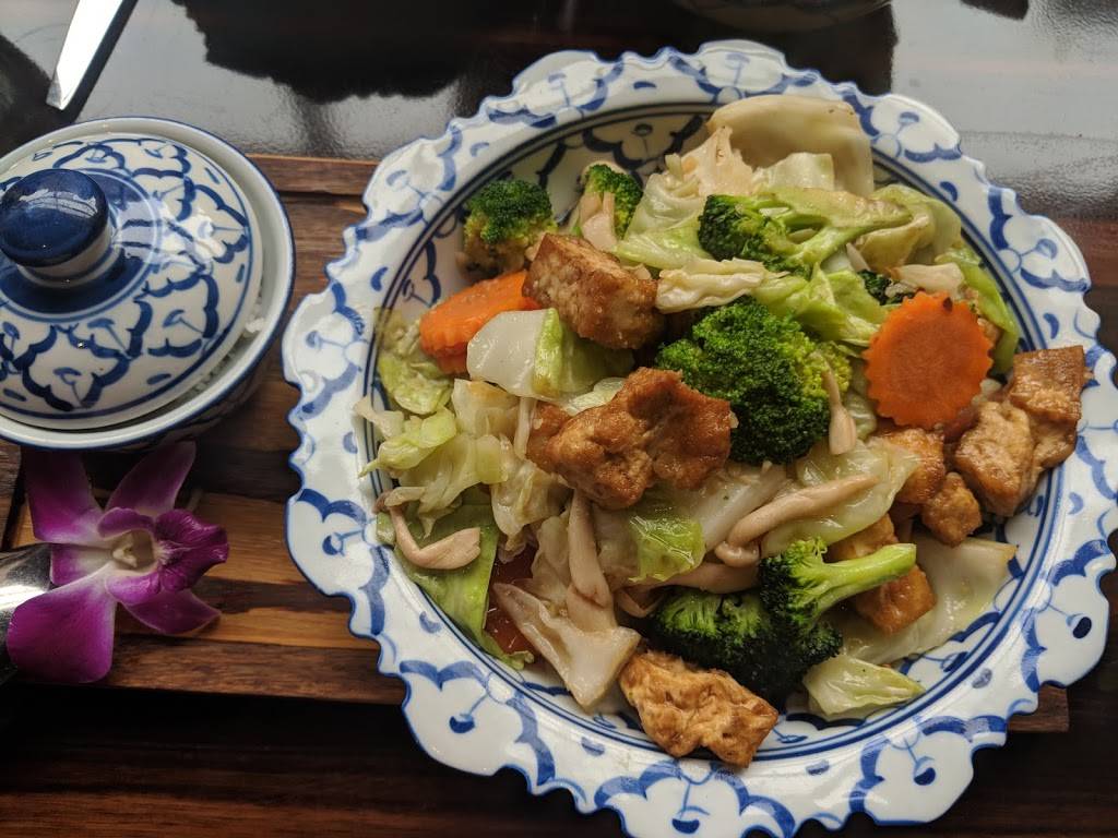 Lao Table | restaurant | 149 2nd St, San Francisco, CA 94105, USA | 4152789991 OR +1 415-278-9991