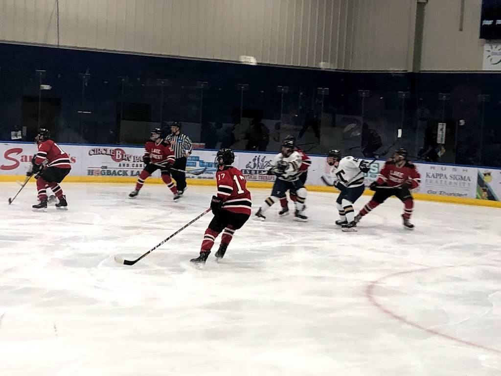 The Depot Grill | restaurant | 611 W Maumee St, Angola, IN 46703, USA | 2606654699 OR +1 260-665-4699