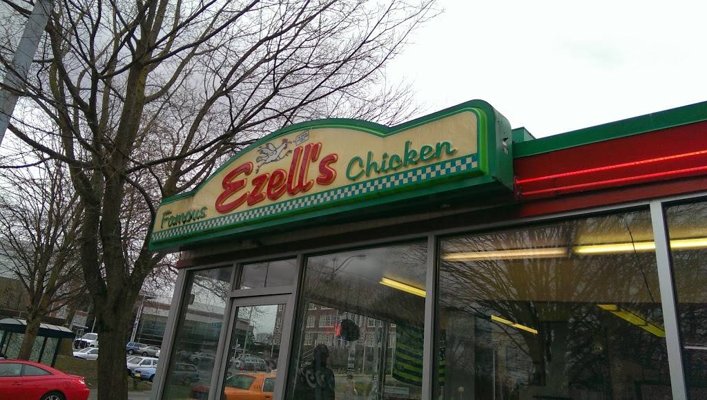 Ezells Famous Chicken | restaurant | 501 23rd AVE (23rd &, E Jefferson St, Seattle, WA 98122, USA | 2063244141 OR +1 206-324-4141
