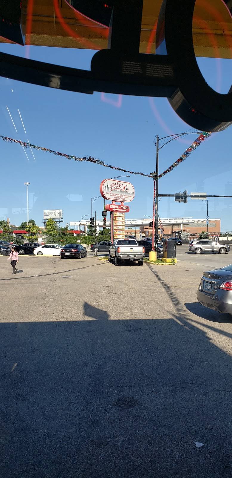 Peteys Restaurant | restaurant | 250 W 47th St, Chicago, IL 60609, USA | 7739666113 OR +1 773-966-6113