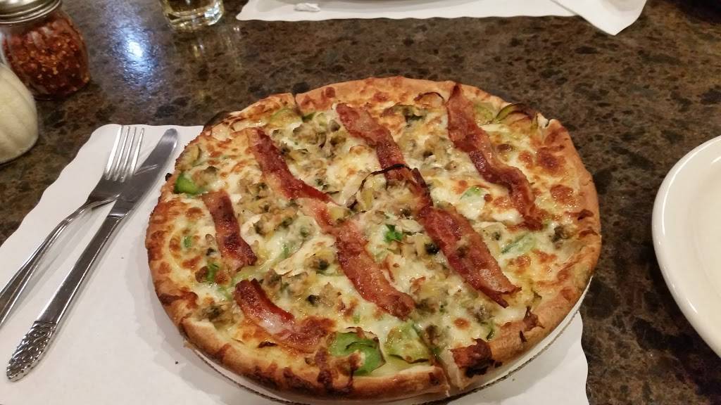 Zois Pizza Palace | restaurant | 48 Main St, Seymour, CT 06483, USA | 2038881131 OR +1 203-888-1131