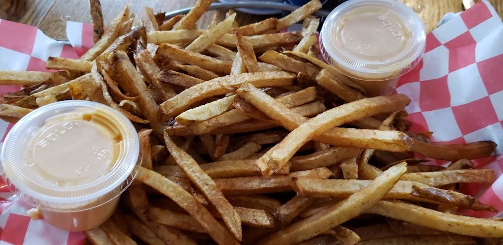 Jack & Georges | restaurant | 2400 4th Ave, Altoona, PA 16602, USA | 8149435622 OR +1 814-943-5622