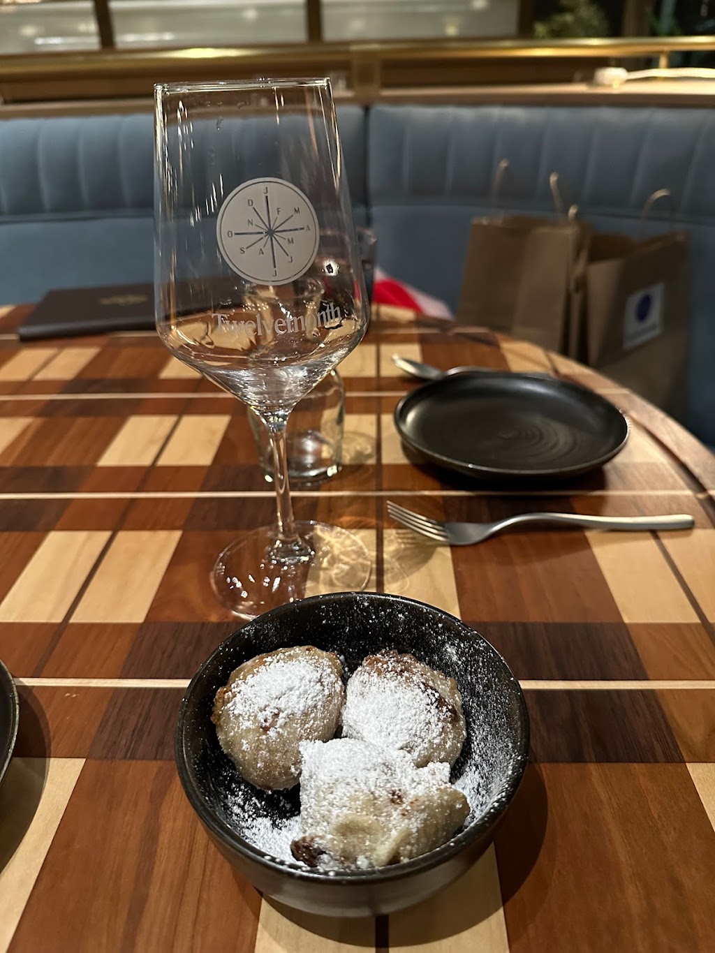 Twelvemonth | restaurant | 330 Lorton Ave, Burlingame, CA 94010, USA | 6504437111 OR +1 650-443-7111