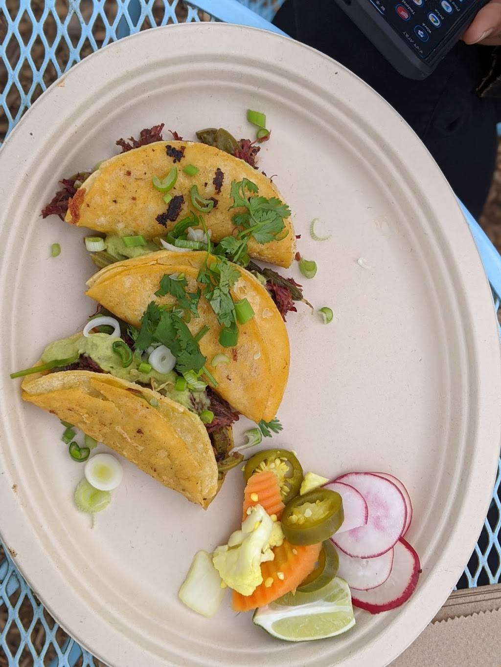 Taco Bronco | restaurant | 3220 Manor Rd, Austin, TX 78723, USA | 5125712326 OR +1 512-571-2326