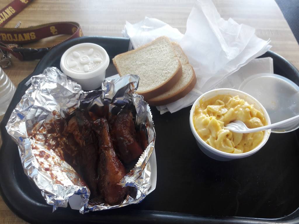 Woodys Bar-B-Que | meal delivery | 475 S Market St, Inglewood, CA 90301, USA | 3106724200 OR +1 310-672-4200