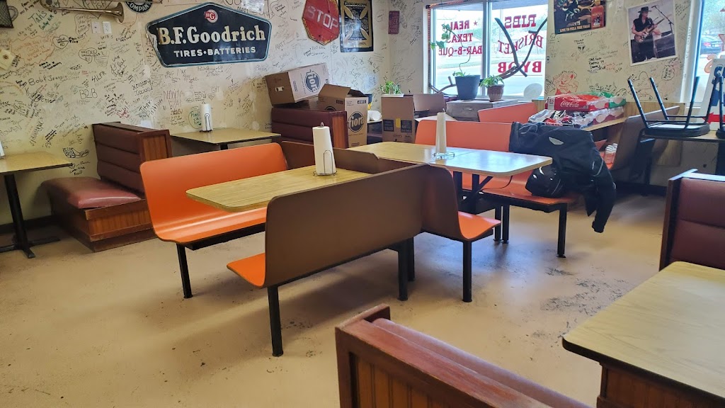 Henks Bar-B-Que | restaurant | 1508 S Grand St, Amarillo, TX 79104, USA | 8063729011 OR +1 806-372-9011