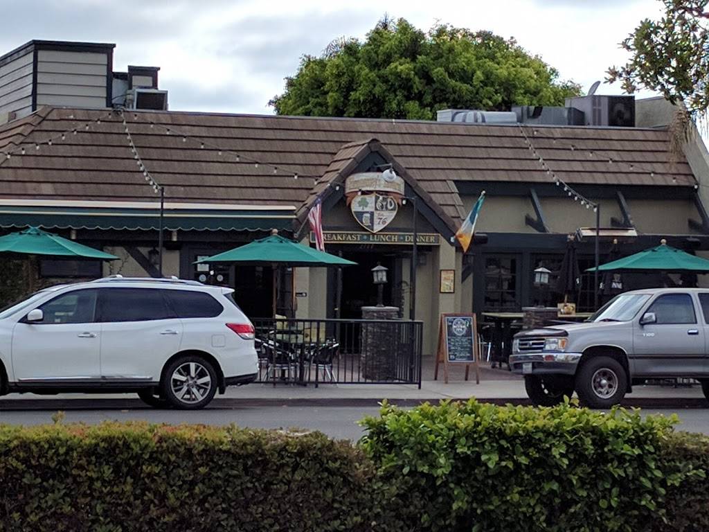 Hennesseys Tavern | restaurant | 2777 Roosevelt St, Carlsbad, CA 92008, USA | 7607296951 OR +1 760-729-6951