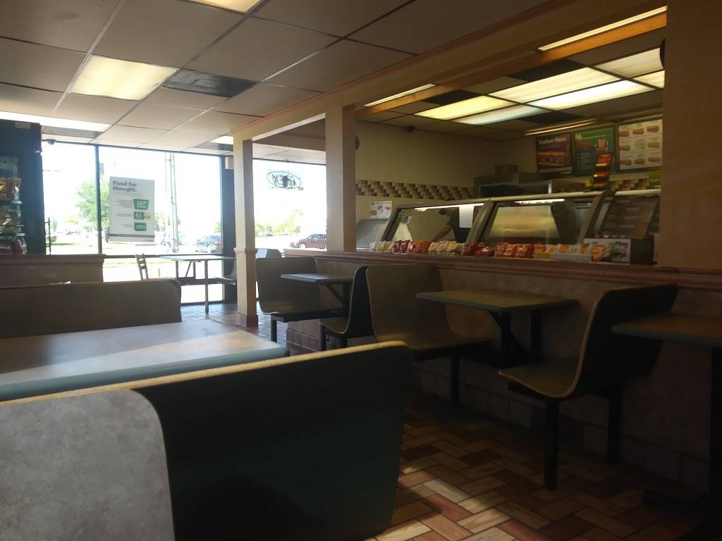 Subway | restaurant | 8723 W Bellfort Blvd, Houston, TX 77071, USA | 7137795353 OR +1 713-779-5353