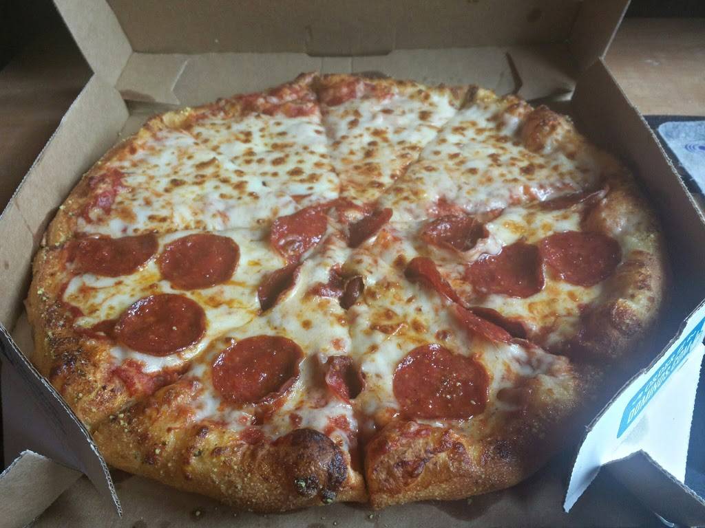 Dominos Pizza | meal delivery | 5815 Johnnycake Rd, Baltimore, MD 21207, USA | 4107440033 OR +1 410-744-0033