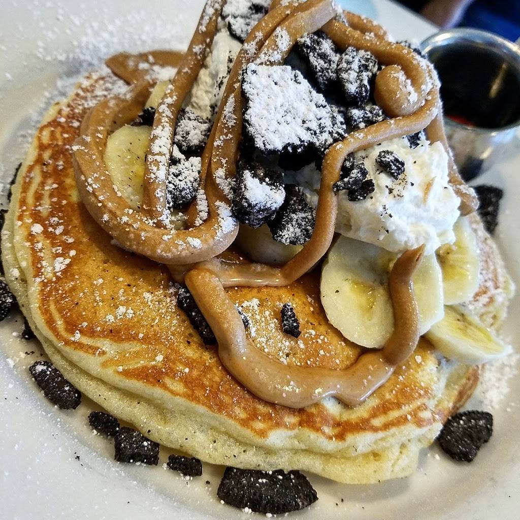 Bea Beas | restaurant | 353 N Pass Ave, Burbank, CA 91505, USA | 8188462327 OR +1 818-846-2327