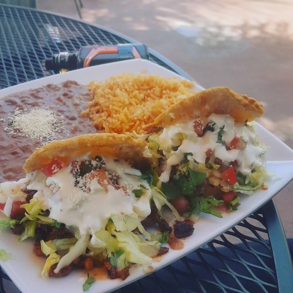 Mariscos Ixtapa Mexican Grill | restaurant | 2600 W Edinger Ave, Santa Ana, CA 92704, USA | 7147604244 OR +1 714-760-4244