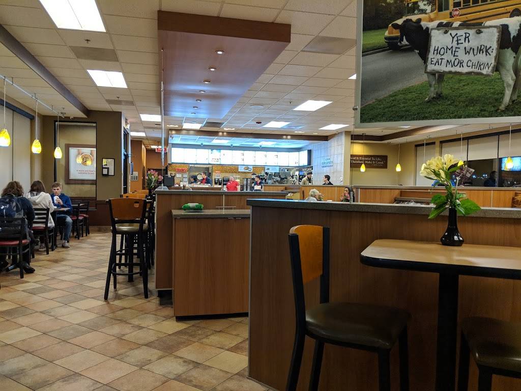 Chick-fil-A | restaurant | 340 Eisenhower Dr, Hanover, PA 17331, USA | 7176302775 OR +1 717-630-2775