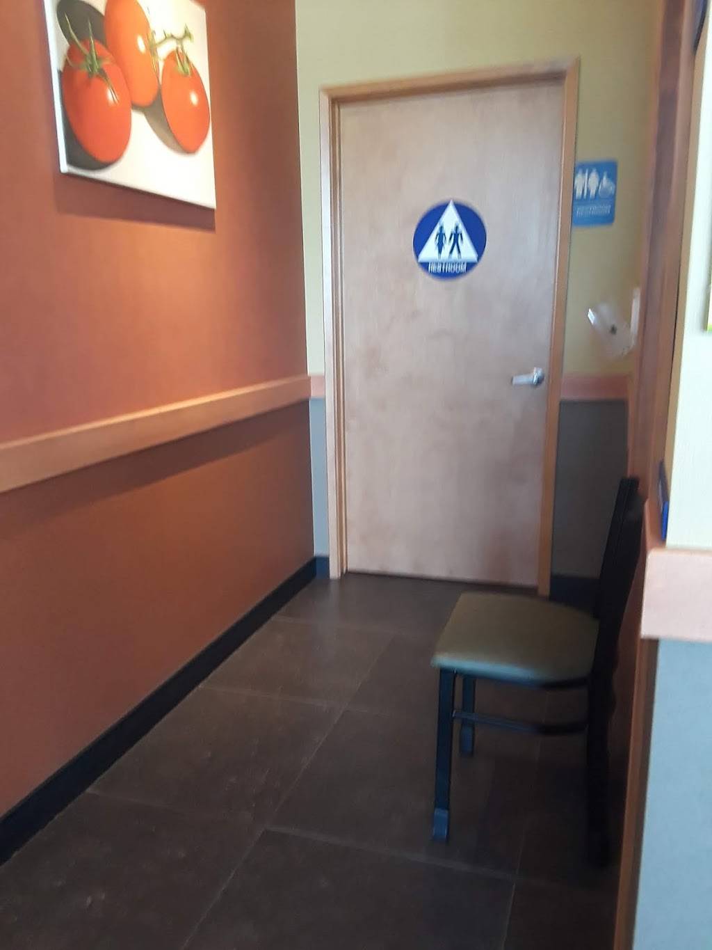 Subway | restaurant | 4125 E Ventura Ave, Fresno, CA 93702, USA | 5595737730 OR +1 559-573-7730