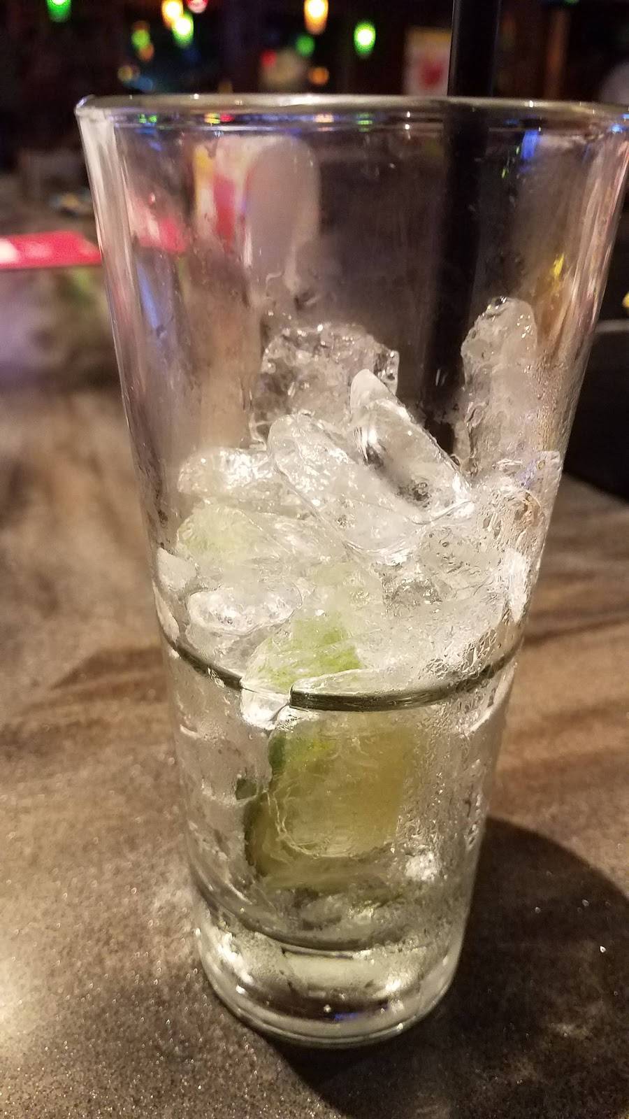 Applebees Grill + Bar | restaurant | 57 Federal Rd, Danbury, CT 06810, USA | 2037907090 OR +1 203-790-7090