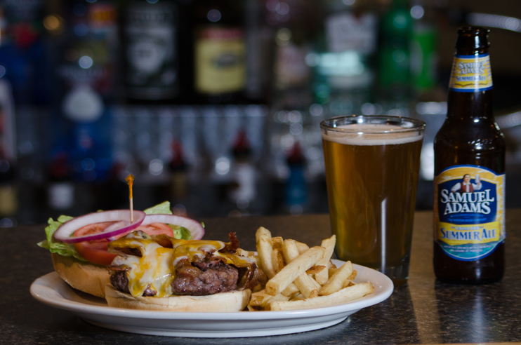 Union House Taproom & Livery | restaurant | 12 E Main St, Richland, PA 17087, USA | 7178669394 OR +1 717-866-9394