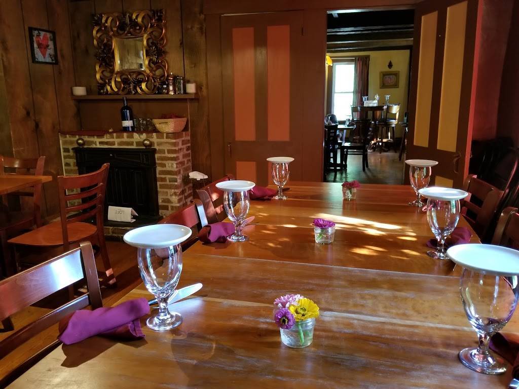 Tavern 27 | restaurant | 2075 Parade Rd, Laconia, NH 03246, USA | 6035283057 OR +1 603-528-3057