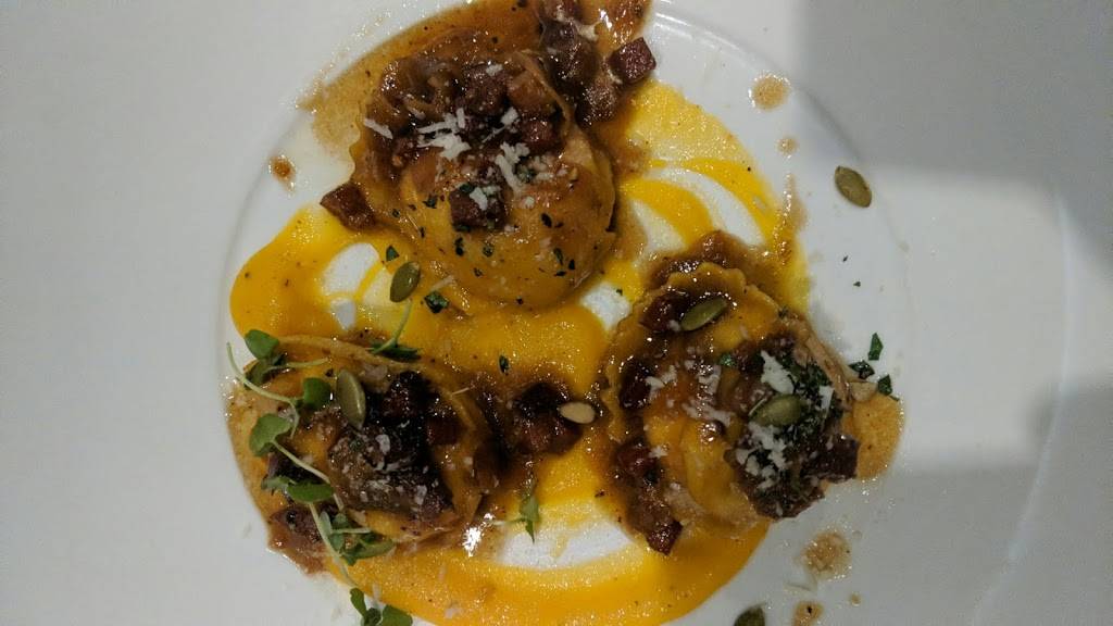 Nesso Coastal Italia | restaurant | 339 Delaware St, Indianapolis, IN 46204, USA | 3176437400 OR +1 317-643-7400