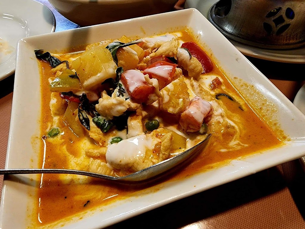 YUMMY THAI | restaurant | 75 S Main St, Payson, UT 84651, USA | 8016585461 OR +1 801-658-5461