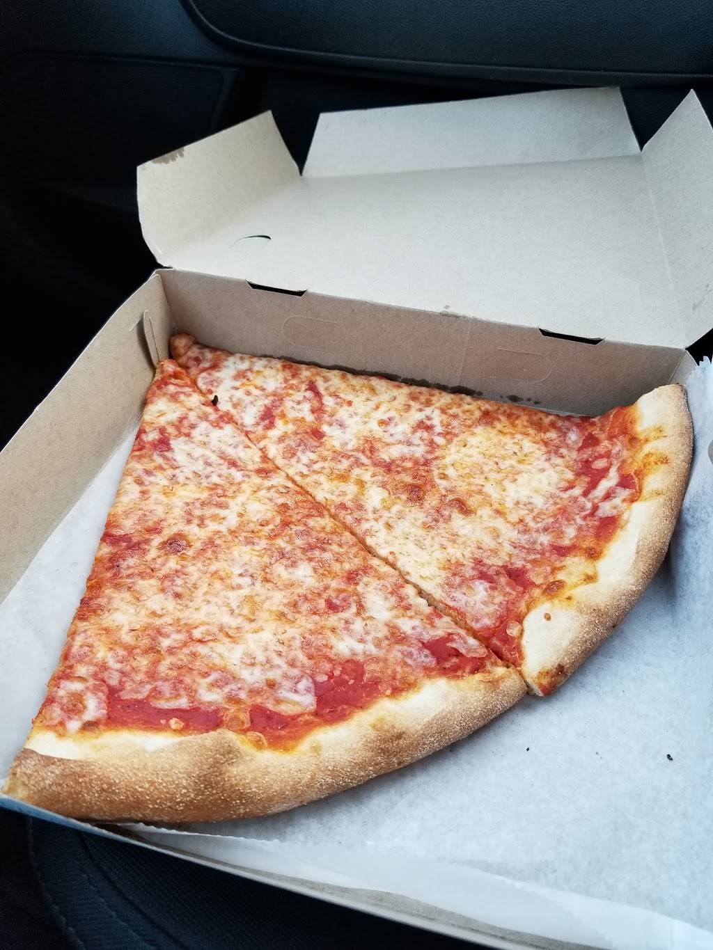 La Vitas Pizzeria | restaurant | 121 W Main St, Moorestown, NJ 08057, USA | 8562350052 OR +1 856-235-0052