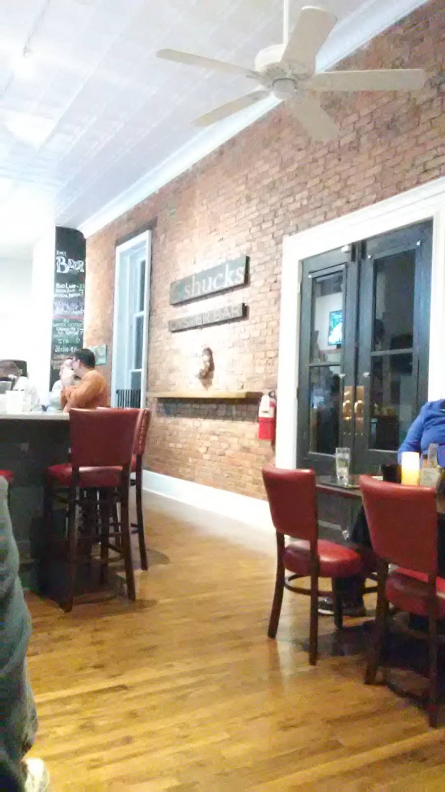 Shucks Oyster Bar and Restaurant | restaurant | 315 N Main St, Anderson, SC 29621, USA | 8647601445 OR +1 864-760-1445