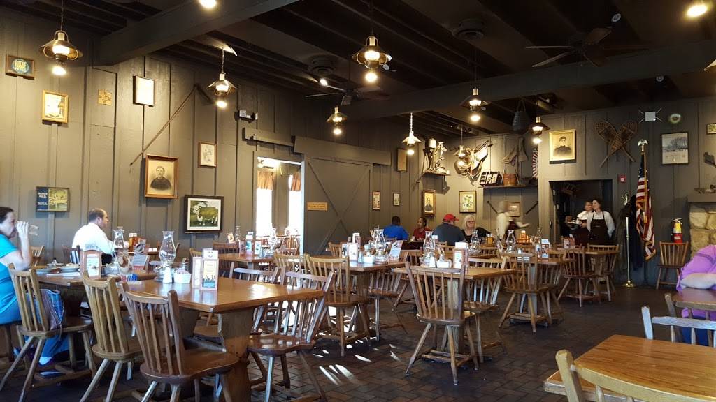 Cracker Barrel Old Country Store | restaurant | 460 Park W Dr, Grovetown, GA 30813, USA | 7066502414 OR +1 706-650-2414