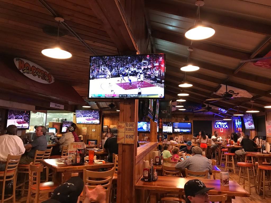 Hooters | meal takeaway | 982 Goodman Rd, Horn Lake, MS 38637, USA | 6623497300 OR +1 662-349-7300