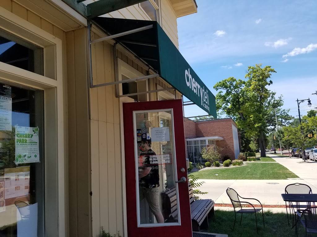 Cherry Deli & Catering | restaurant | 834 Cherry St SE, Grand Rapids, MI 49506, USA | 6164596182 OR +1 616-459-6182