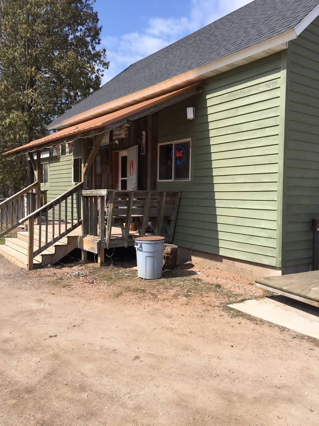 P-Town Saloon & Grill, LLC | restaurant | W11204 County Rd M, Medford, WI 54451, USA | 7157857931 OR +1 715-785-7931