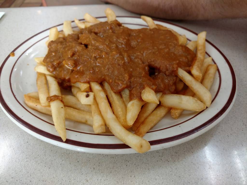 Leos Coney Island | restaurant | 4763 Haggerty Rd, West Bloomfield Township, MI 48323, USA | 2486692295 OR +1 248-669-2295