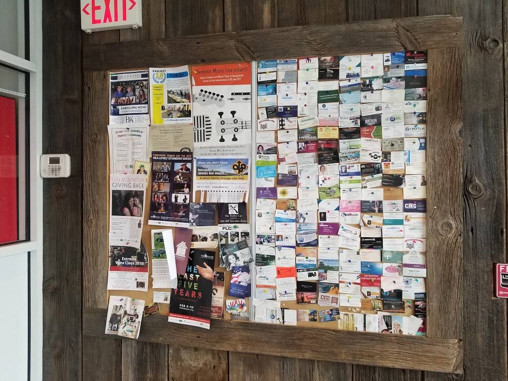 Pomodori Georgetown | restaurant | 42 Central St, Georgetown, MA 01833, USA | 9787695626 OR +1 978-769-5626