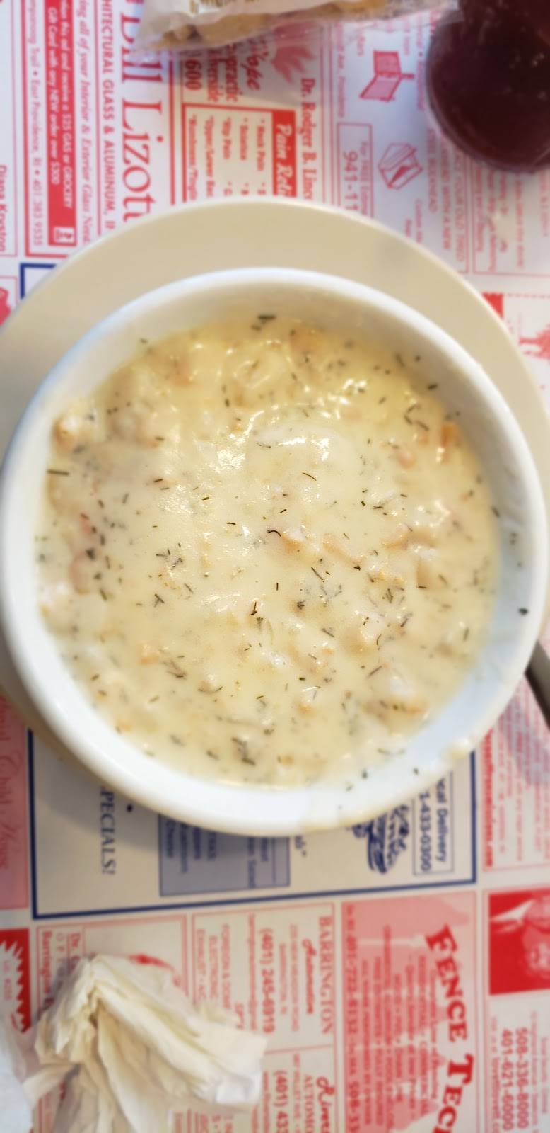 Town Pizza | restaurant | 949 Willett Ave, Riverside, RI 02915, USA | 4014330300 OR +1 401-433-0300