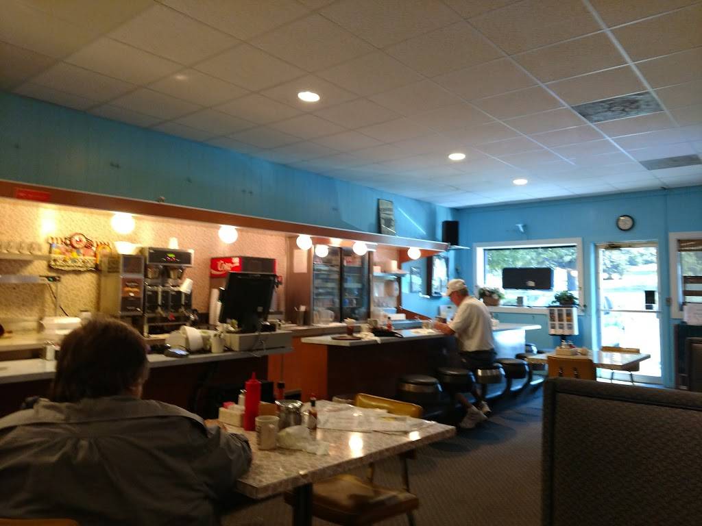 Scooters Ds | restaurant | 724 Shoppers Ln, Kalamazoo, MI 49004, USA | 2693454830 OR +1 269-345-4830