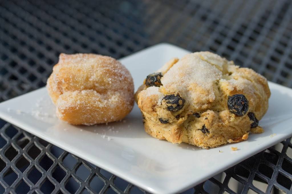 Tootsies At The Stanford Barn | cafe | 700 Welch Rd, Palo Alto, CA 94305, USA | 6505668445 OR +1 650-566-8445