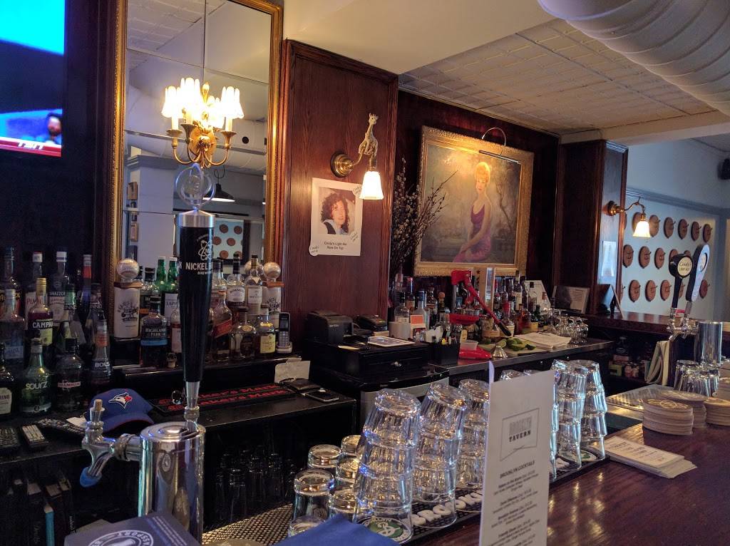 Brooklyn Tavern | restaurant | 1097 Queen St E, Toronto, ON M4M 1K7, Canada | 4169011177 OR +1 416-901-1177