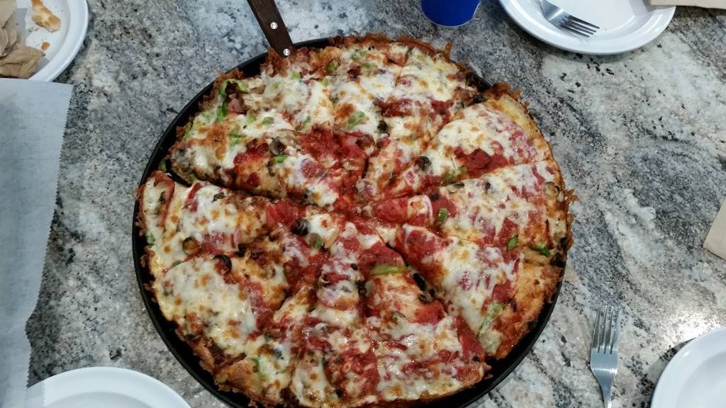 Chicagos Pizza | restaurant | 8498 IN-56, French Lick, IN 47432, USA | 8129362962 OR +1 812-936-2962