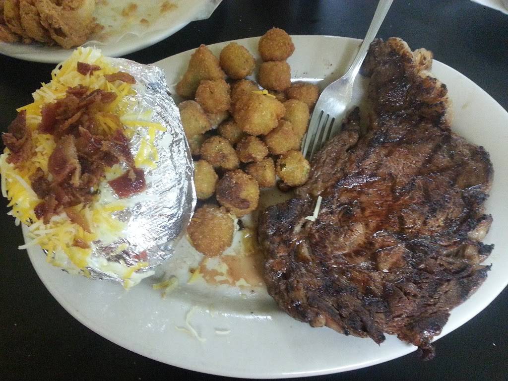 Kilgores Restaurant | restaurant | 2595 Old Nashville Hwy, Smithville, TN 37166, USA | 6152158249 OR +1 615-215-8249