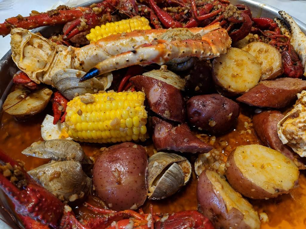 Boil It | restaurant | 702 Old Liverpool Rd, Liverpool, NY 13088, USA | 3159918035 OR +1 315-991-8035