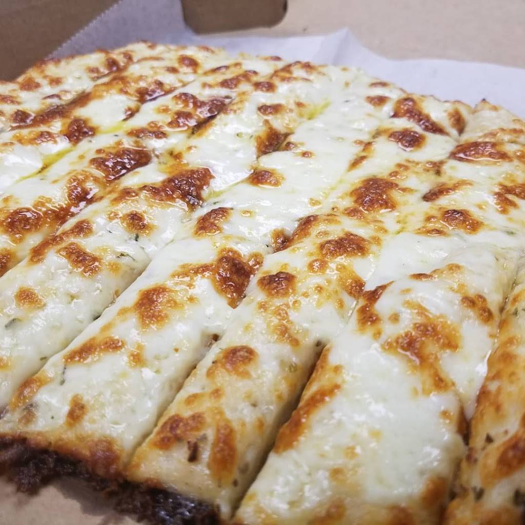 Chelsea’s Pizza | restaurant | 3285 W Liberty Ave, Pittsburgh, PA 15216, USA | 4125612004 OR +1 412-561-2004