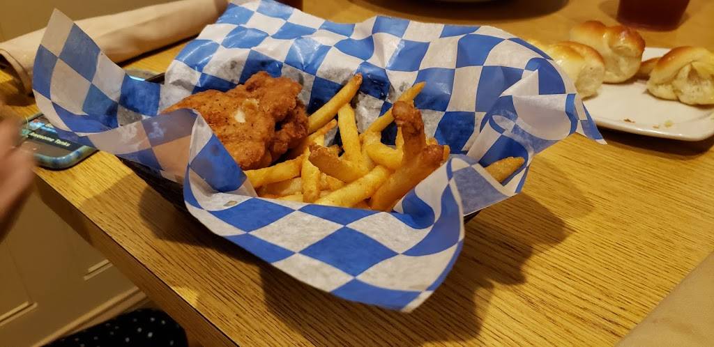 Azzurri Italian Restaurant | restaurant | 7 Hidenwood Shopping Center, Newport News, VA 23606, USA | 7579264890 OR +1 757-926-4890