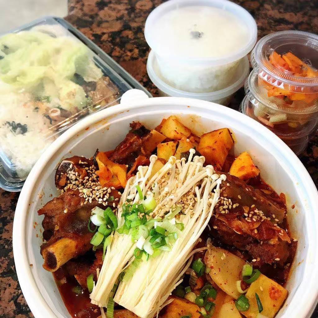 Coco Monster | restaurant | 2 Hutton Centre Dr #204, Santa Ana, CA 92707, USA | 6572125860 OR +1 657-212-5860