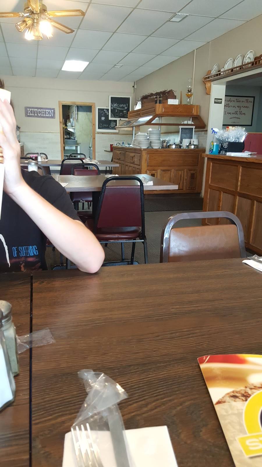 Family Steakhouse | restaurant | 10 Pkwy Shopping Ctr, Potosi, MO 63664, USA | 5734382474 OR +1 573-438-2474