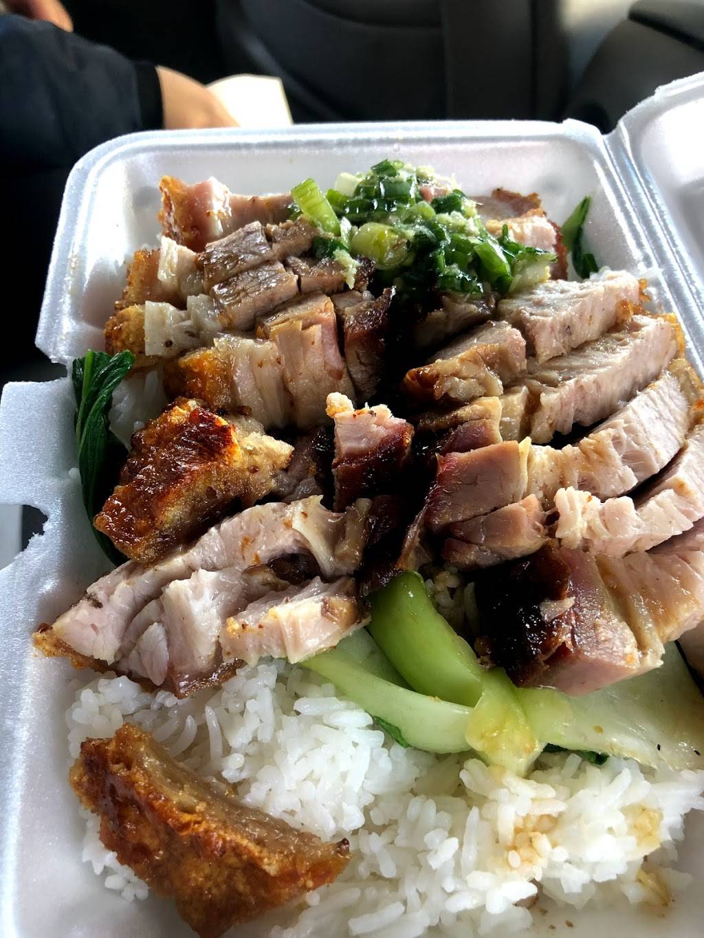 Lucky Cafe | restaurant | 1107 Dorchester Ave, Dorchester, MA 02125, USA | 6178229888 OR +1 617-822-9888