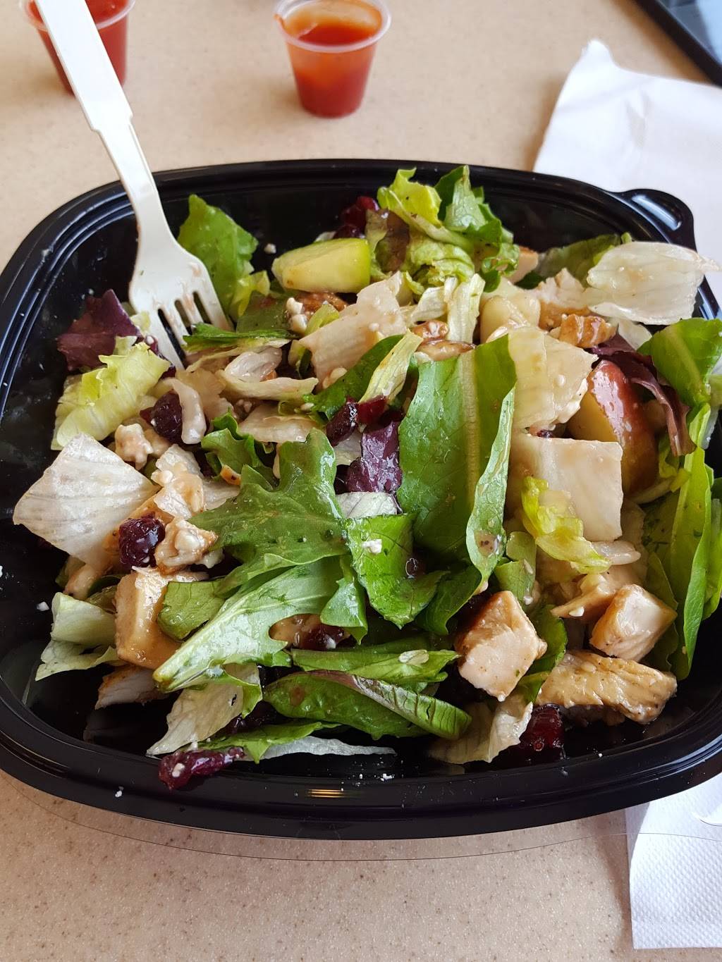 Wendys | restaurant | 105 Hospital Dr, Winchester, KY 40391, USA | 8597447711 OR +1 859-744-7711