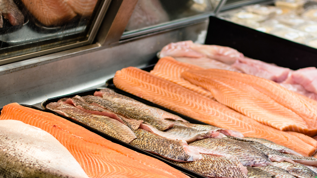 Northwest Seafood Inc. | meal takeaway | 4110 NW 16th Blvd, Gainesville, FL 32605, USA | 3523714155 OR +1 352-371-4155