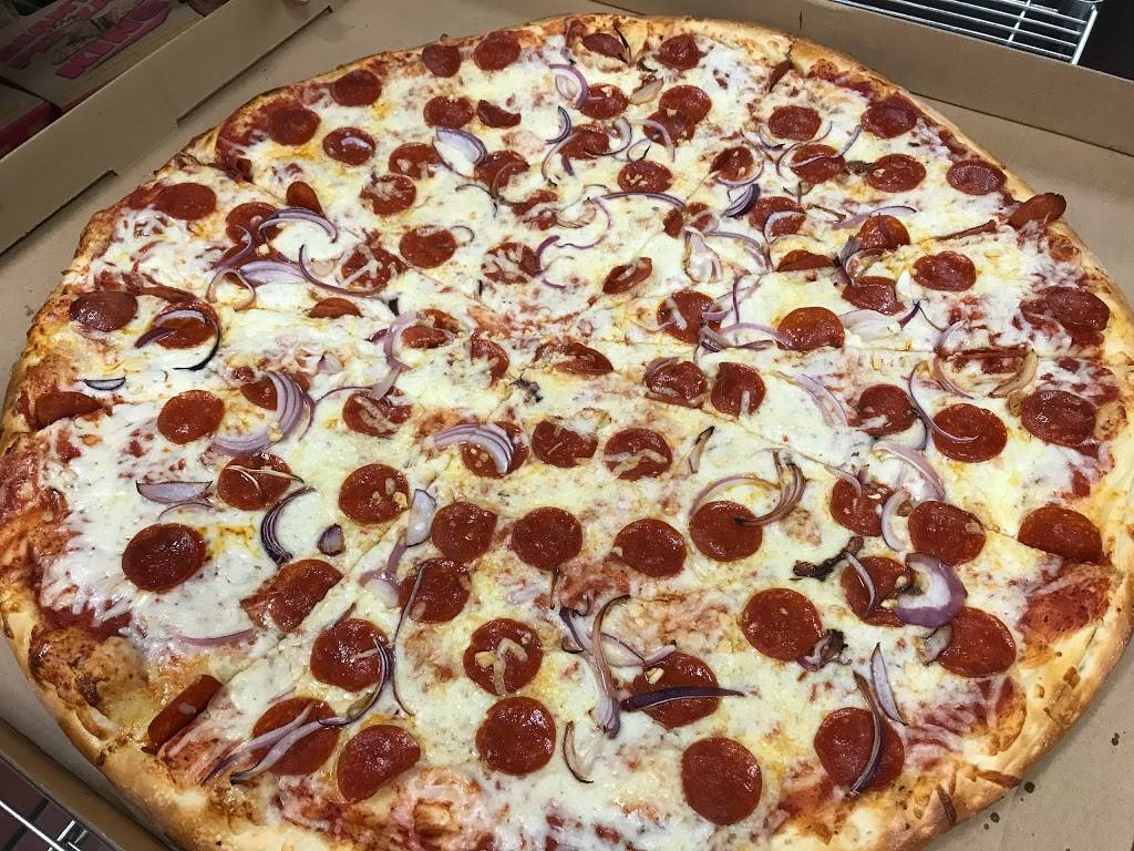 Giant Pizza King | meal delivery | 6585 Osler St # 102, San Diego, CA 92111, USA | 8582792999 OR +1 858-279-2999