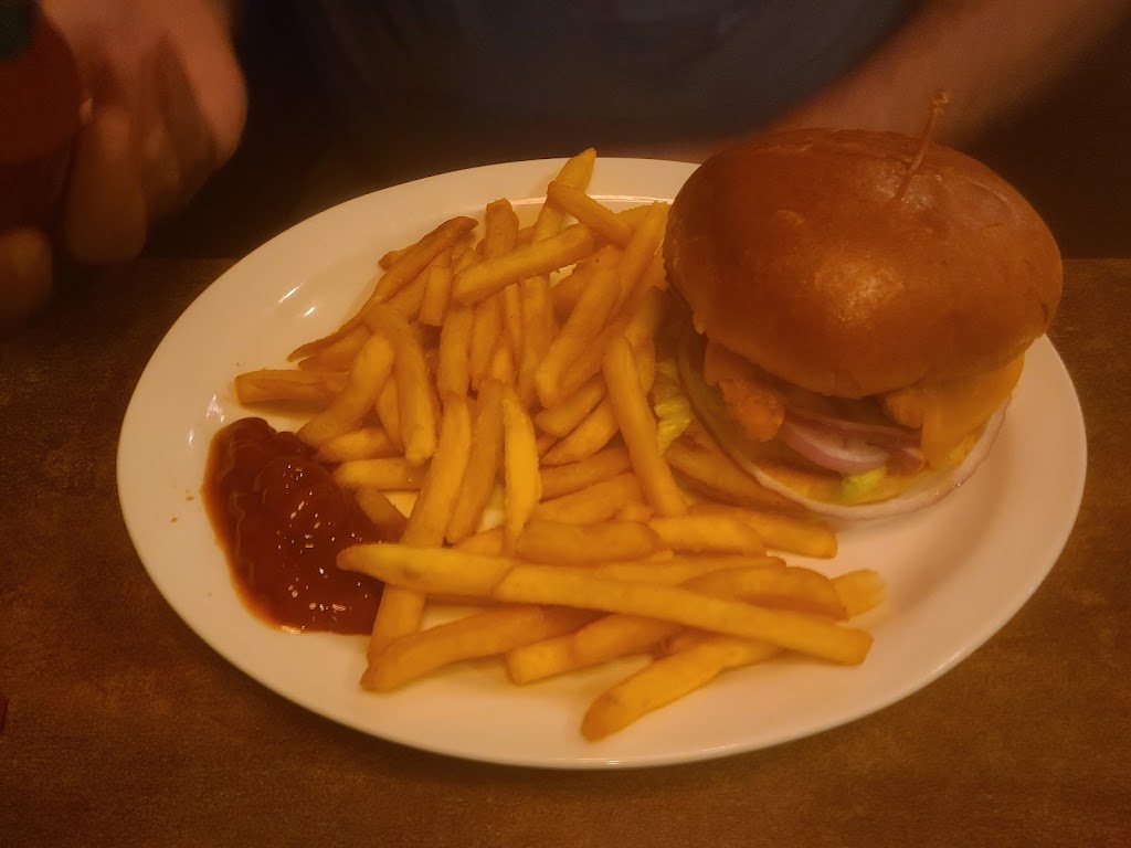 Ranch House | restaurant | 1380 W Newlands Dr, Fernley, NV 89408, USA | 7755752222 OR +1 775-575-2222